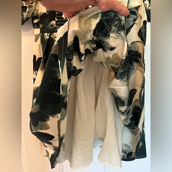 NWT 💚 Abercrombie & Fitch Emerson Green 👗 & Cream Floral Puff Sleeve Dress XSP - Picture 6 of 10